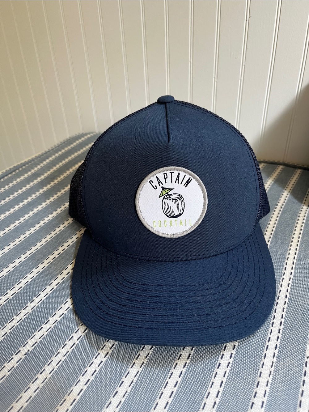 toes on the nose Captain Cocktail snapback Trucker Style Cap Navy OS